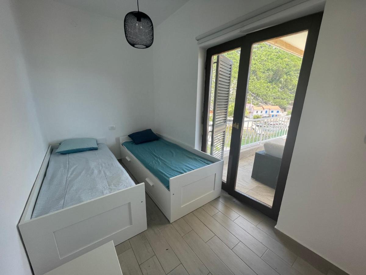 Apartmani Pulic سينج المظهر الخارجي الصورة