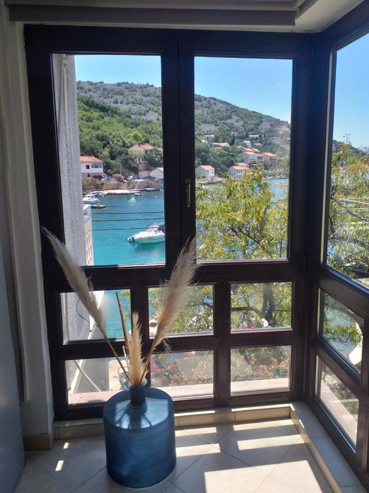 Apartmani Pulic سينج المظهر الخارجي الصورة